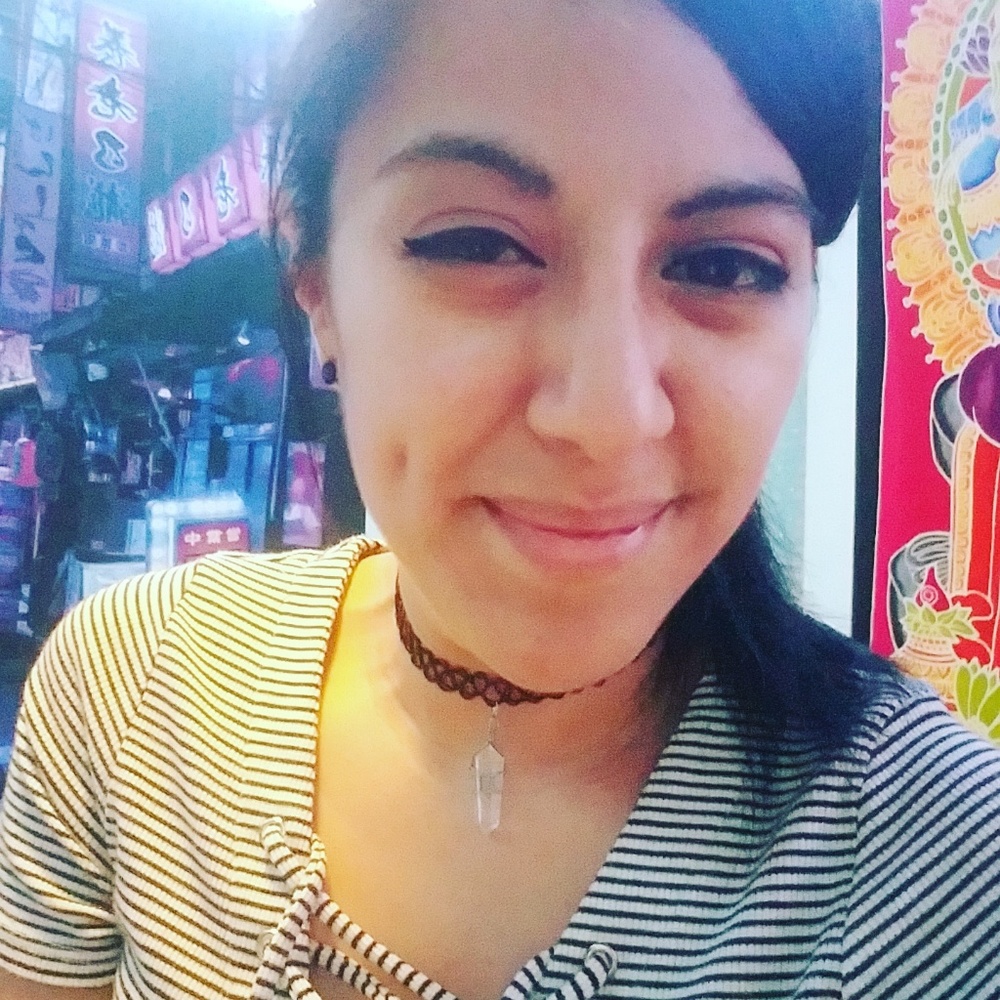 Meet your Posher, Sabrina